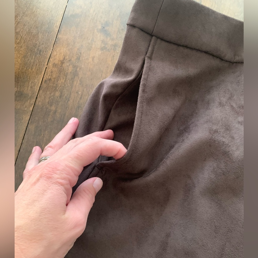 Jcrew factory faux suede skirt with pockets - Picture 3 of 7
